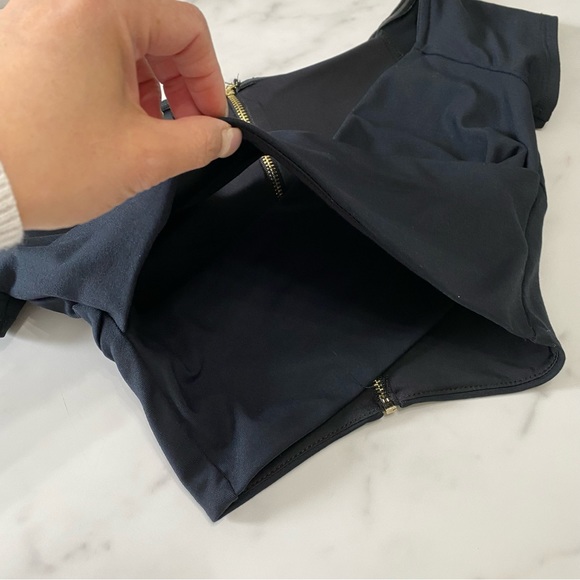 Bebe xs black criss cross off shoulder wrap crop top - Picture 5 of 13